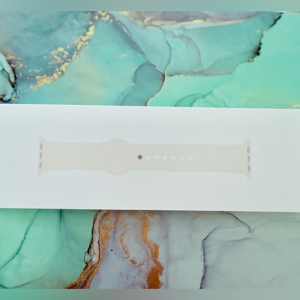 Authentic Apple Sport Band (Light Blush)